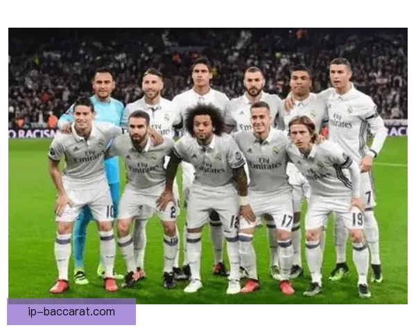 卡马文加在欧冠联赛之夜闪耀全场书写年轻中场新篇章皇家马德里